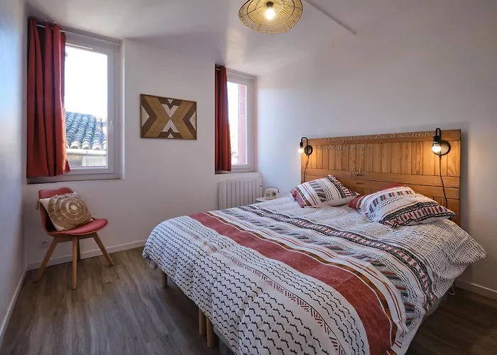 Magnifique*t4*centre Ville*wifi*billard*netflix* Apartamento Limoux